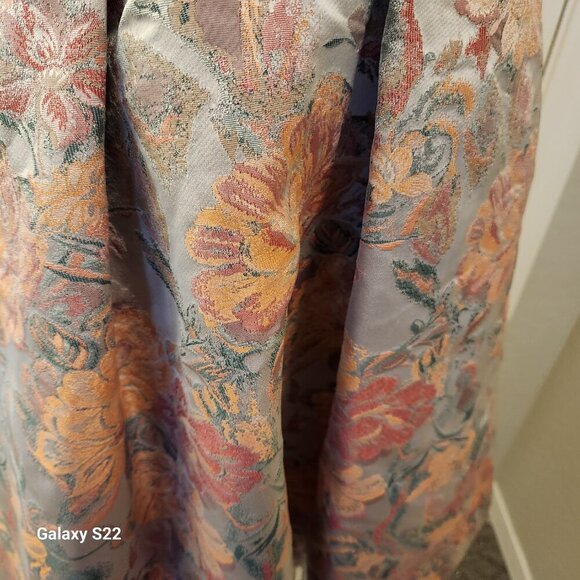 Vince Camuto Floral Cap Sleeve Pleated Dress. NWT. Size: various - Picture 7 of 15